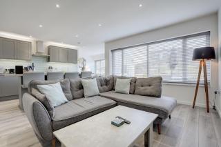 The Hollies by Winterton Cottages - 8