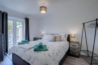 The Hollies by Winterton Cottages - Winterton-on-Sea - 4