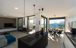 Beautiful Apartment In Rovanjska - Rovanjska - 6