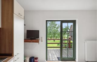 Gorgeous Apartment In Am Salzhaff - Pepelow - 7