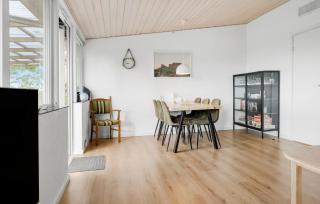 3 Bedroom Beautiful Home In Rønne - Rønne - 6