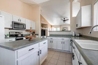 Charming Arizona Home - Near Shops, New Renovation - Casa Grande - 4