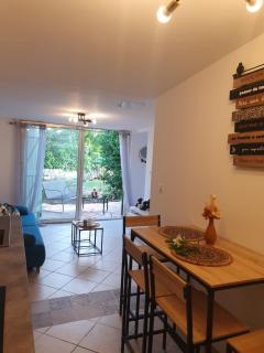 Location de vacances T2 non loin d'Aix et Marseille - Pourrières - 2