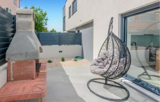 Amazing Home In Vrsi With Wifi - Vrsi - 2