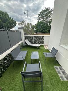 Luxueuse Villa Neuve avec Jardin - 3