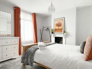 Large house with fast trains to London - Croydon - 5
