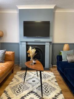 Large house with fast trains to London - Croydon - 2