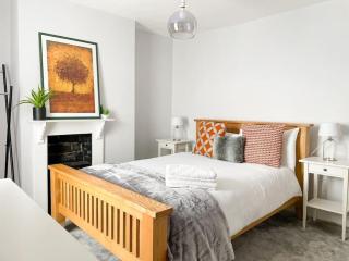 Large house with fast trains to London - Croydon - 1