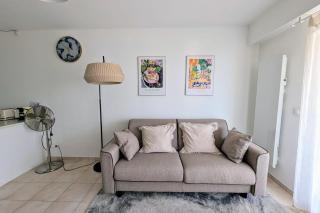 JUAN LES PINS - TOWN CENTER - 4 people - Antibes - 8