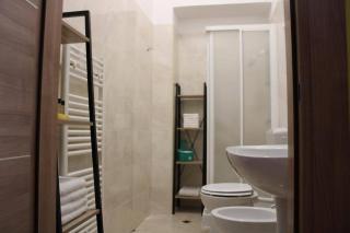 Casa colore esclusiva in posizione centralissima - Turin - 2
