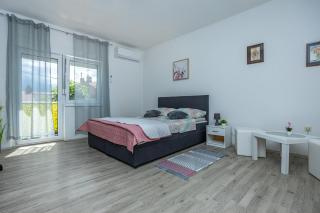 Dvokrevetna soba Lela - Crikvenica - 0