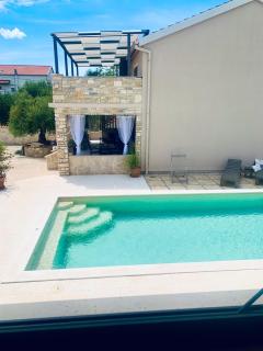 Ferienwohnungen Vi la Mare with Heated Pool - Zadar - 9