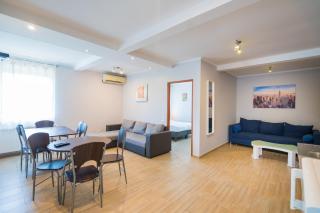 Riviéra Apartmanház - 1