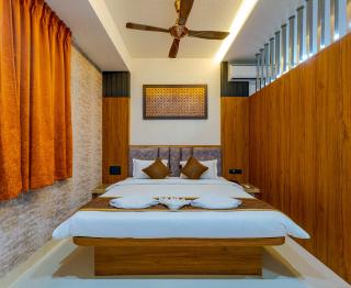 Hotel Blooming Soul - Kolhapur - 6