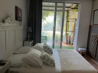 Chambre BELEM - MAS SAINT LOUIS - Piscine chauffée - Aigues-Mortes - 2