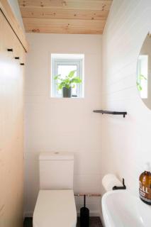 Willow's Nordic Shepherds Hut - 1