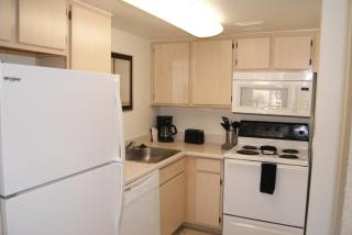 111 Fully Furnished 1BR Suite-Prime Location - 5