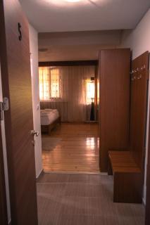 АЛЕКСОВА КЪЩА - 1