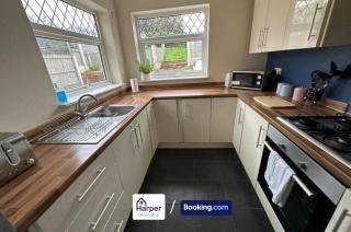 4bed By Harperletting Short Lets & Serviced Accommodation Hawarden With Free WiFi - 5