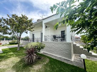 The Serenity Villa #PROPERTLY - 5