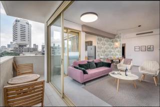 New Sunny 2BR By Bograshov Beach - Tel Aviv - 3