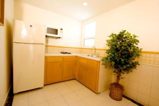 Angeles Suites & Hotel - 7