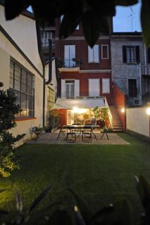 Youhosty - Secret Garden - Milan - 0