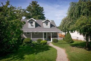 Wine Down on Waneta Lake - Hammondsport - 9