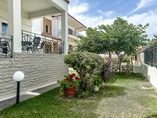 The Serenity Villa #PROPERTLY - Nea Kallikrateia - 3
