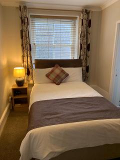 White Hart Hotel - Cricklade - 3