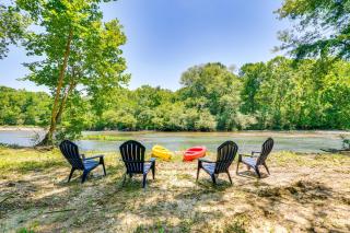 Riverfront Broken Bow Cabin with Private Hot Tub! - Broken Bow - 8