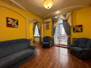Apartment near Gulliver - Kiev - 1