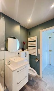 Apartment HOME in Paris with View, 15min to center - 2