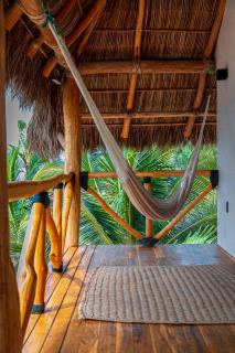 Mangle Rojo Palafitos - 3