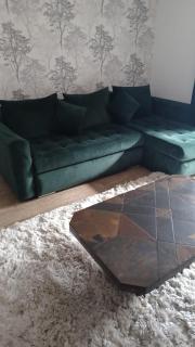 Town Centre Apartment in Gated Complex - Kent - 2