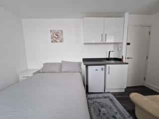 En-suite Mitcham - Streatham Vale - 6