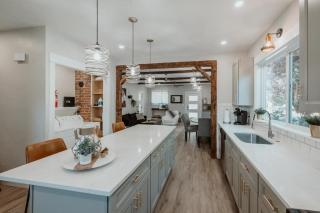 Urban Rustic Getaway - Corvallis - 7