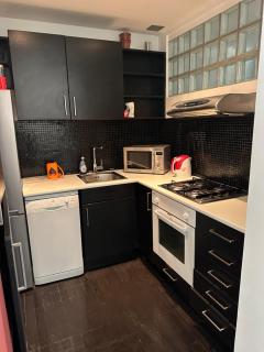 Spacious Karlin Lofty Apartment - Prague - 1