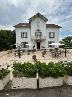 Logis Hôtel & Restaurant Le Parcey - Parcey - 2