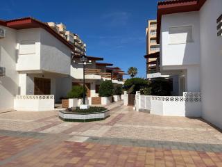 Apartamentos Turísticos Isla Grosa - 5