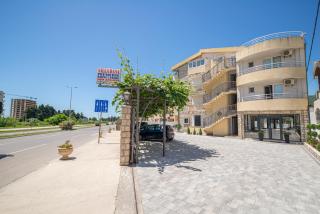 Villa Dana - Bar - 9