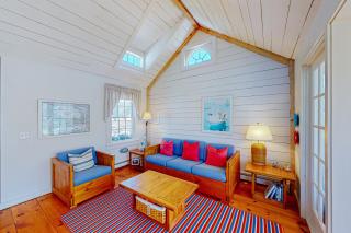 Maushop By The Sea - Mashpee - 6