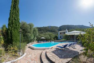 Agios Nikitas Villas - 4