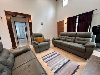 Private Pool Villa 846 - Fong Homestay - Kampong Alor Gajah - 8