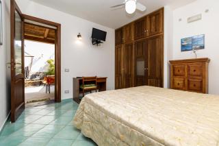 Lauricella Bed and Breakfast - Città di Lipari - 9