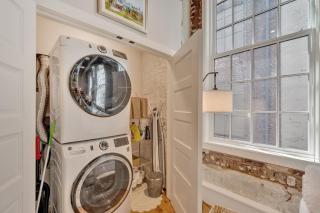 Heart of Downtown Knoxville - 7