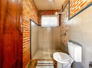 Chacara com piscina e churrasq em Botucatu SP - Botucatu - 1