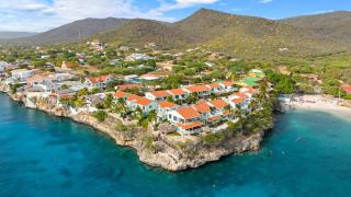 Lagoon Ocean Resort - 7