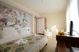 Hotel Porta Rosa - 1