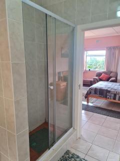 Bekker's Lodge - Gordonʼs Bay - 4
